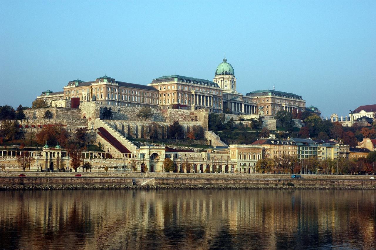 Budapest titkainak felfedezése idegenvezetéssel!