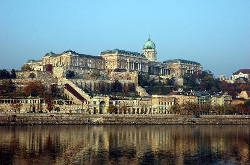 Budapest titkainak felfedezése idegenvezetéssel!